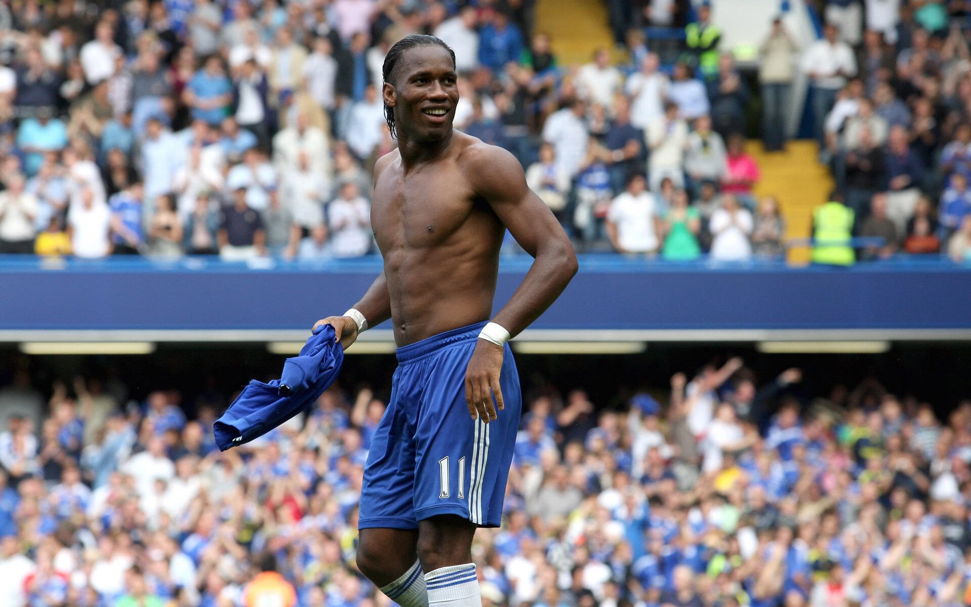 “南非羚羊队的新面貌:萨尔·巴赫作为年轻领军人物”