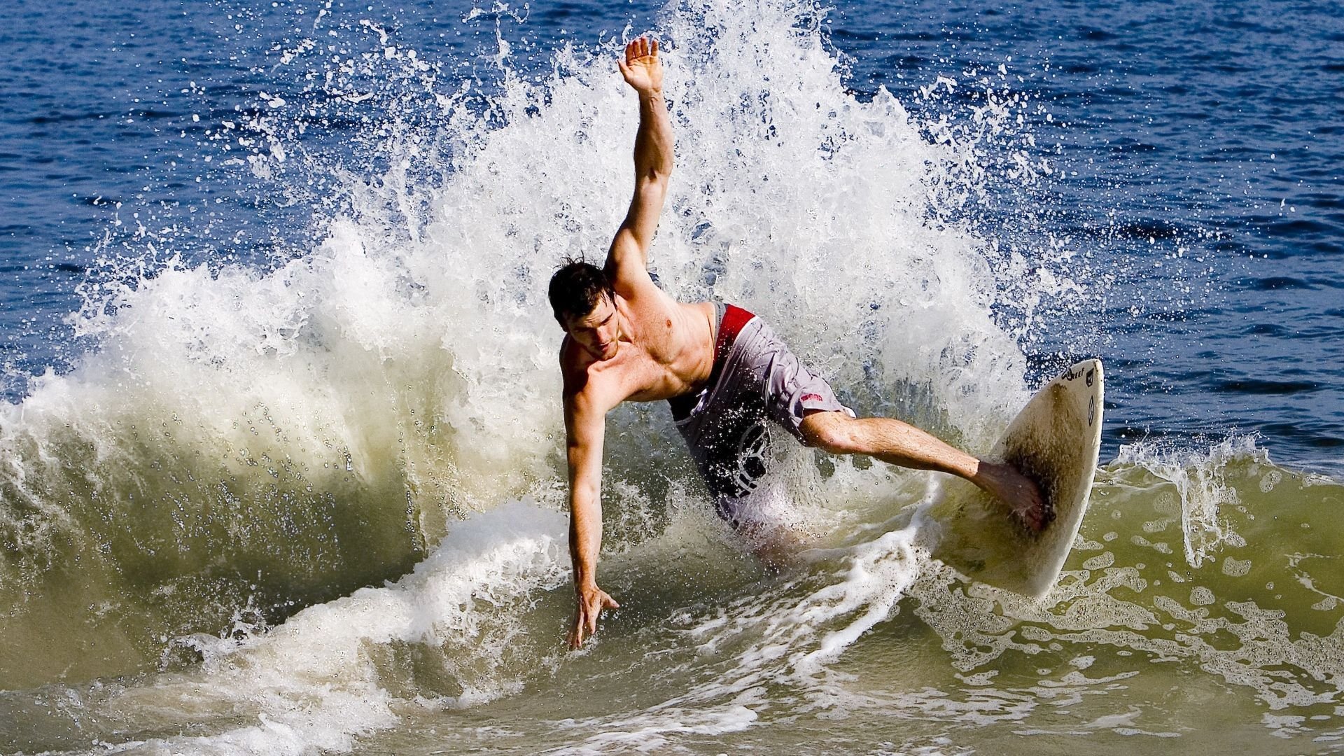 德甲锋线杀手：连续破门，威震全场！，德甲零封榜